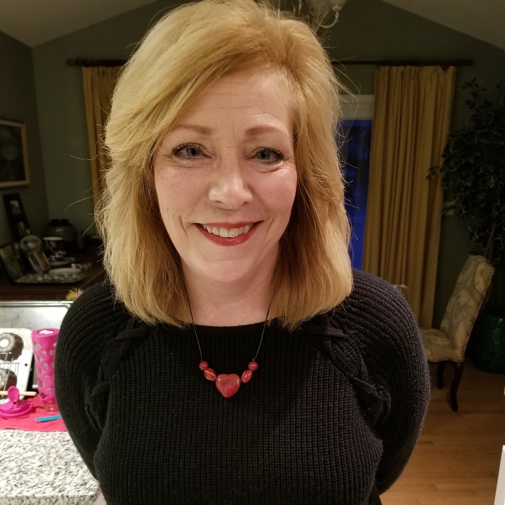 Meet your Posher, Lori